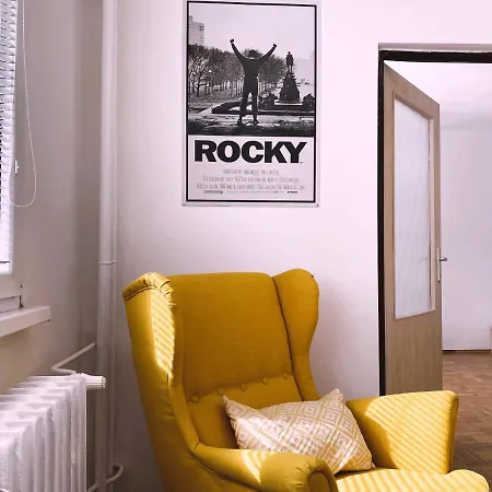 Appartement Jakodoma Vlastni Parkovani U Domu Zdarma